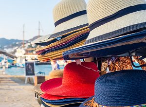 how to roll a panama hat